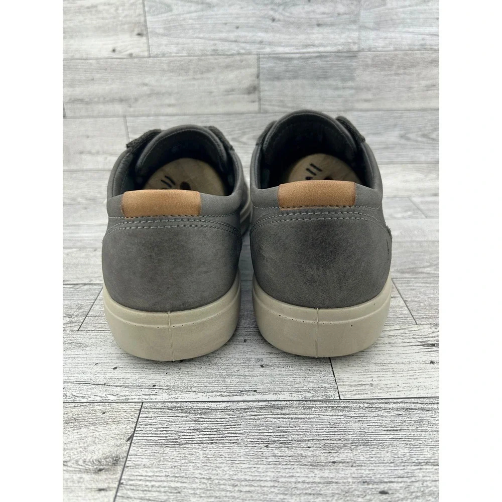 Ecco Soft 7 Sneakers Gray Leather Lace Up Casual‎ Walking Shoes